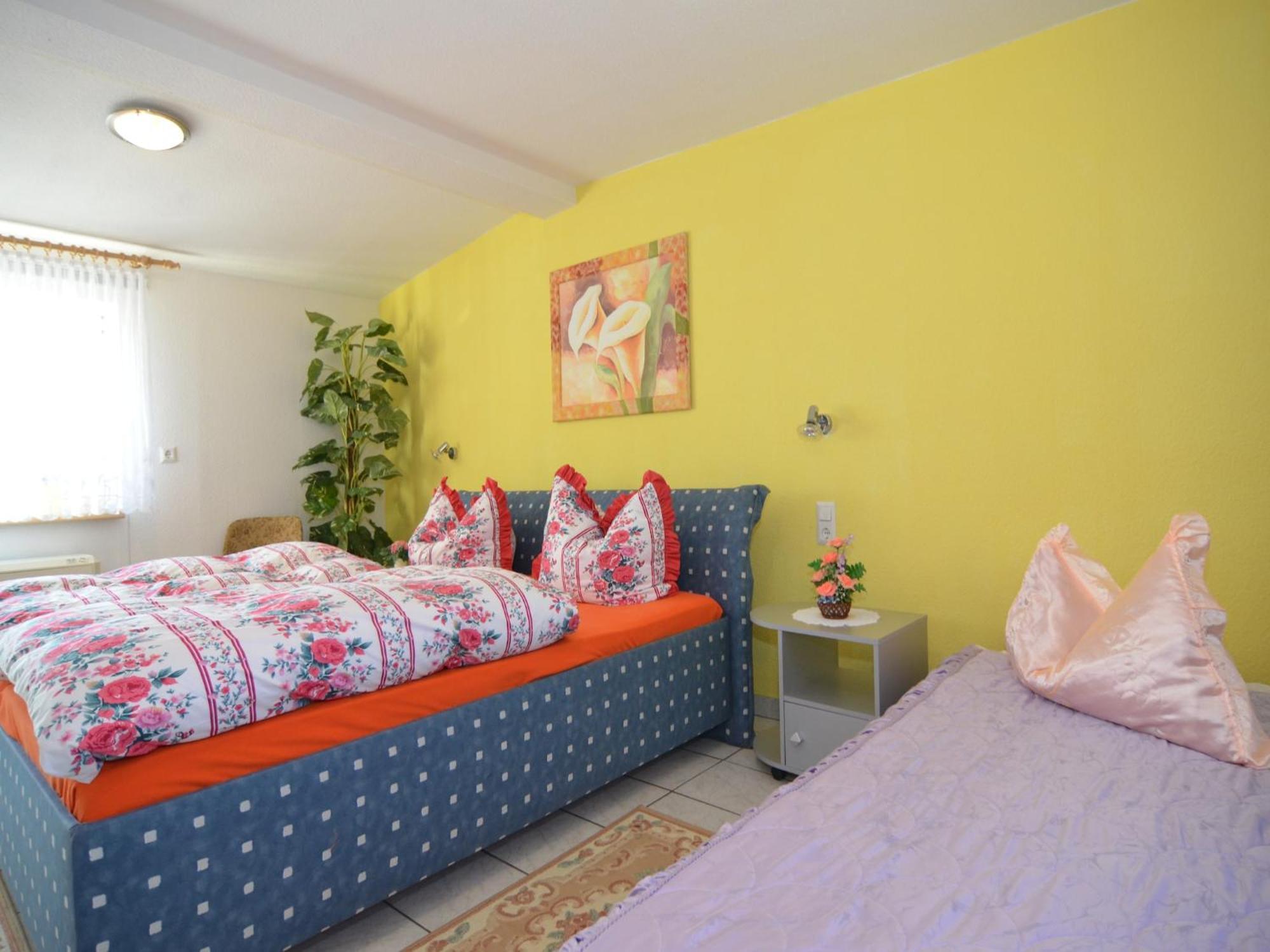 Holiday Home In Neustadt Am Rennsteig With Pond Экстерьер фото