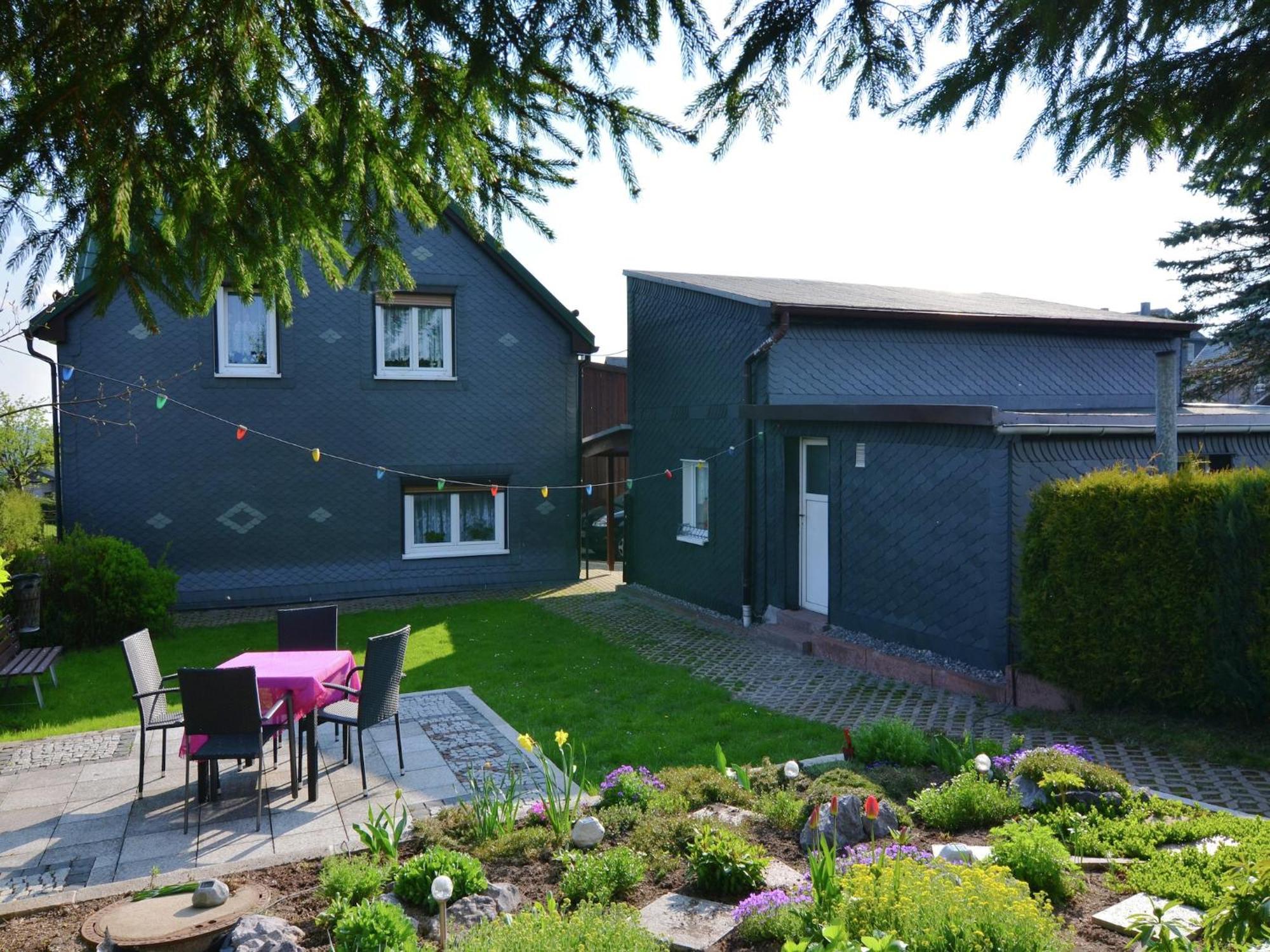 Holiday Home In Neustadt Am Rennsteig With Pond Экстерьер фото
