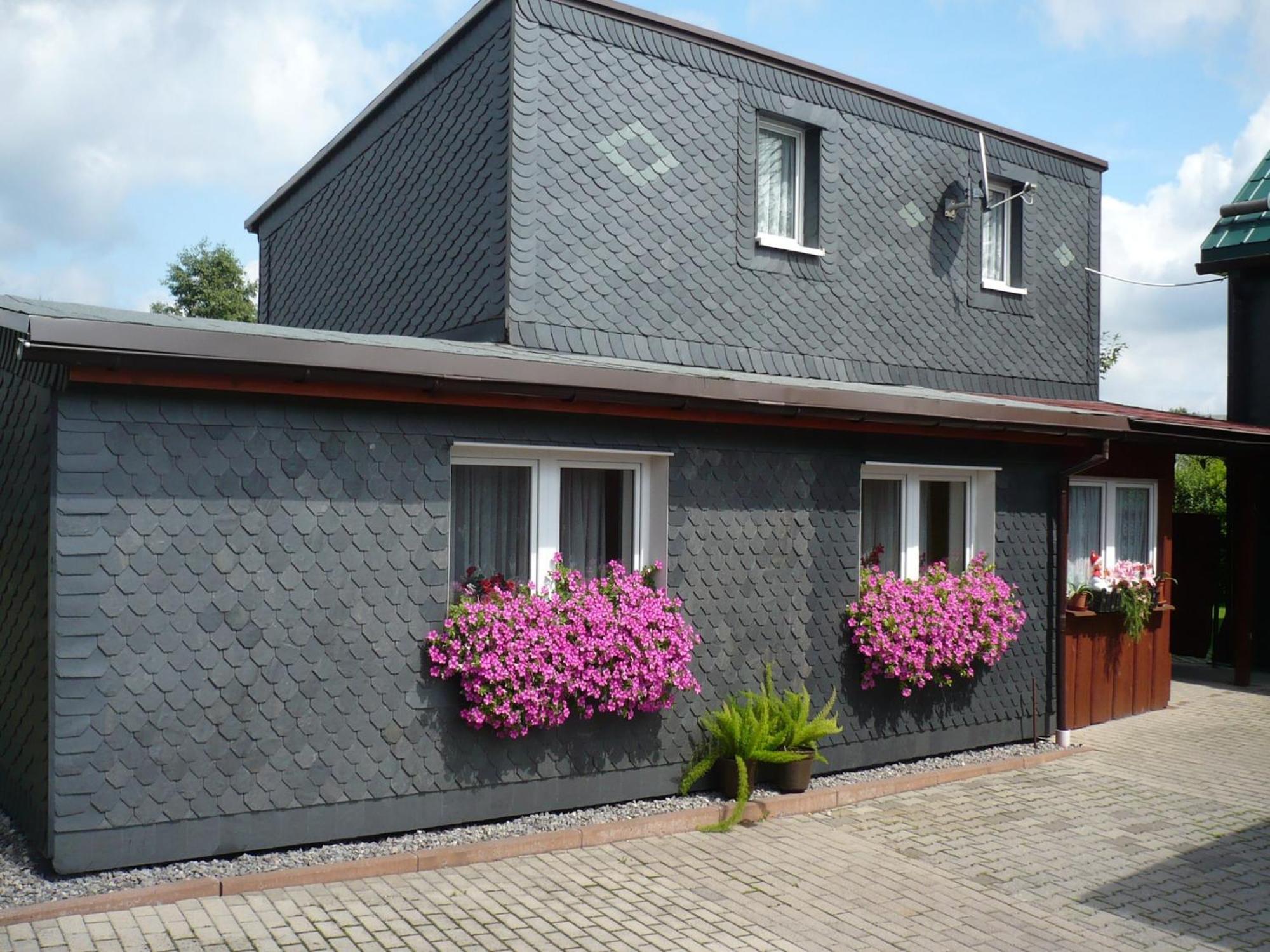 Holiday Home In Neustadt Am Rennsteig With Pond Экстерьер фото