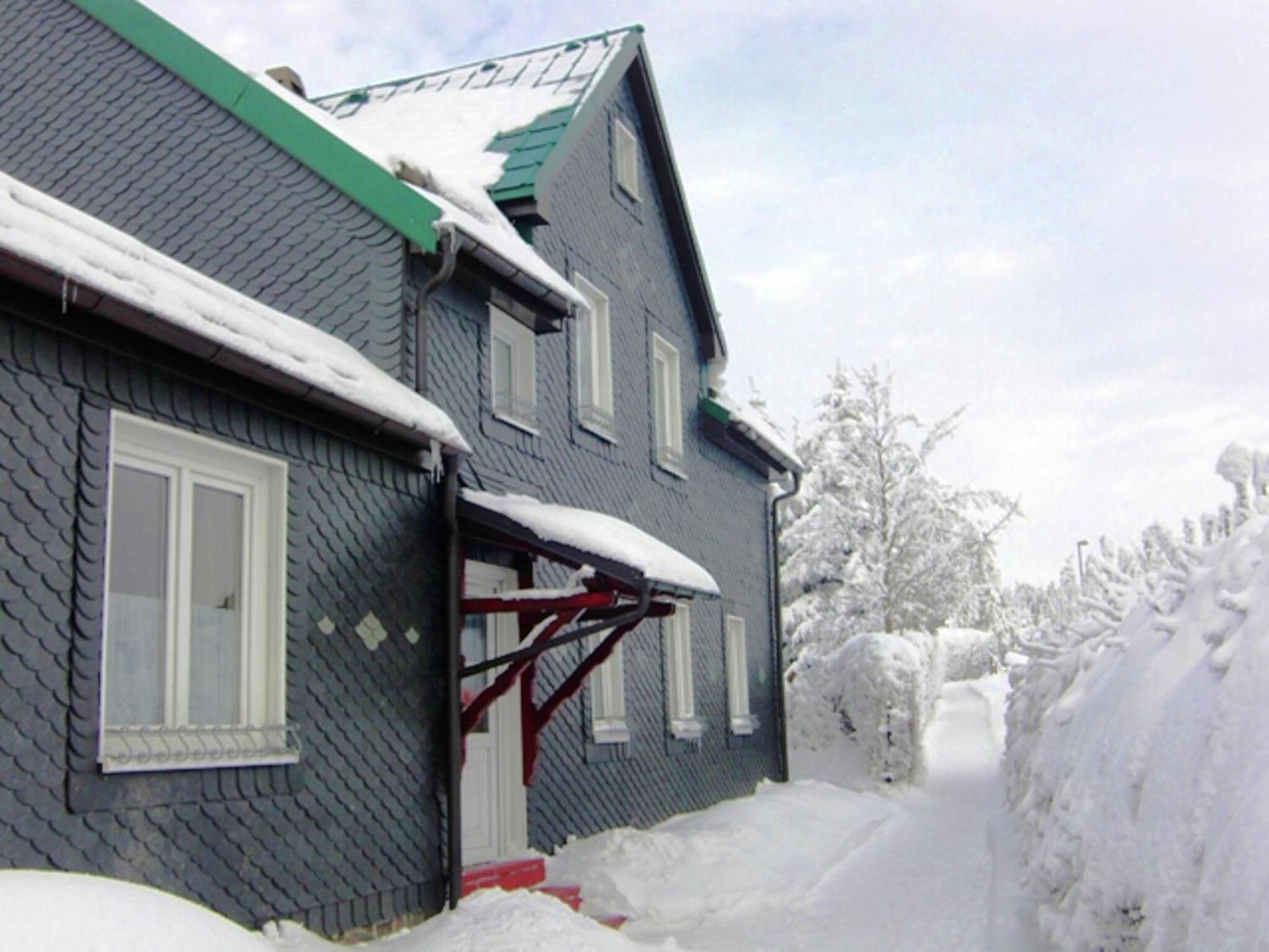 Holiday Home In Neustadt Am Rennsteig With Pond Экстерьер фото