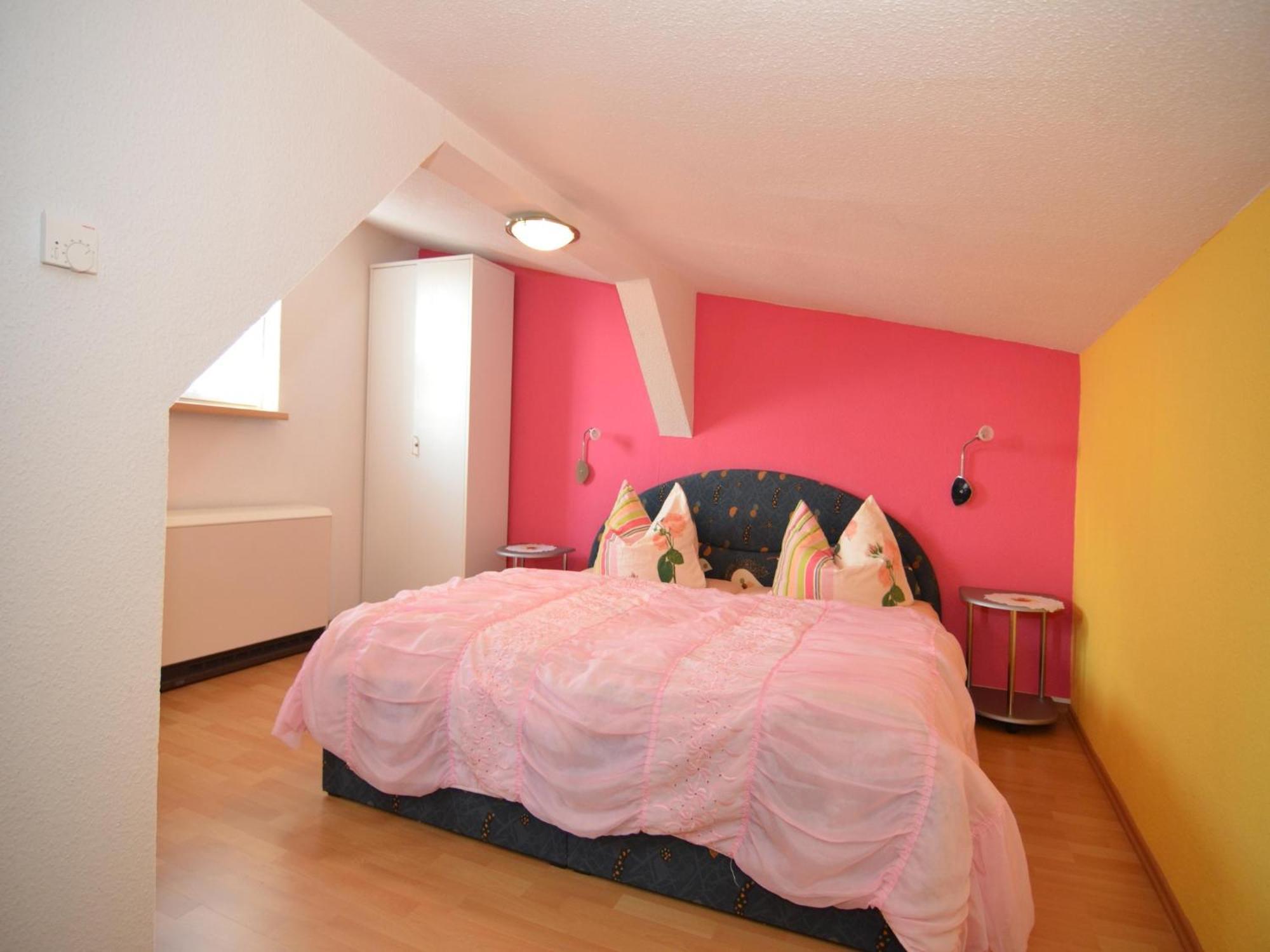 Holiday Home In Neustadt Am Rennsteig With Pond Экстерьер фото