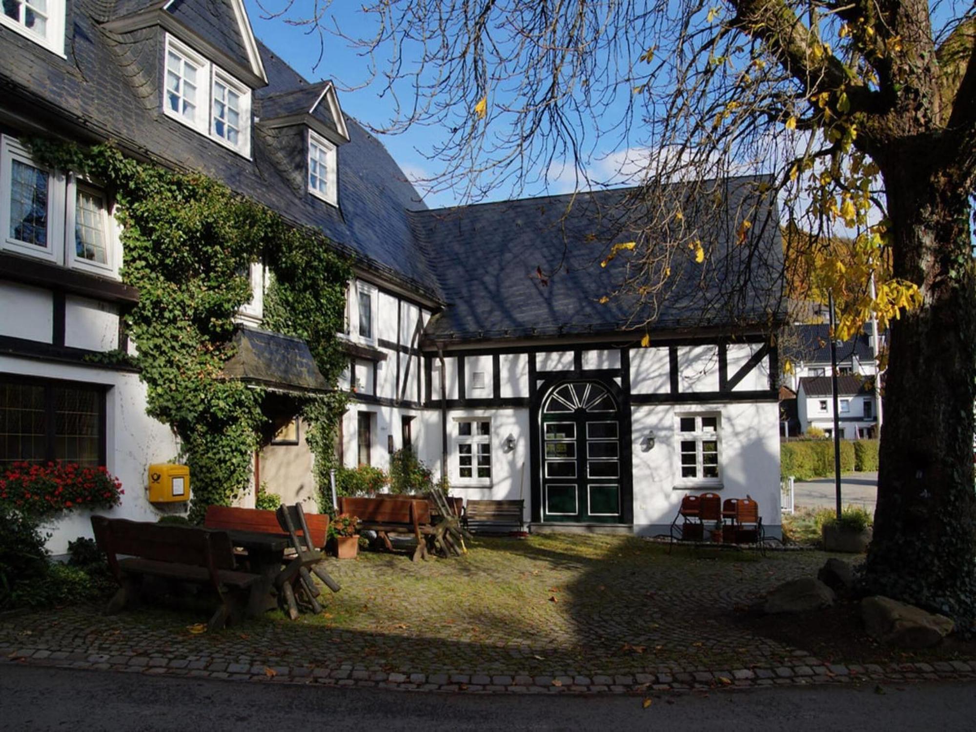 Holiday Home In Neustadt Am Rennsteig With Pond Экстерьер фото